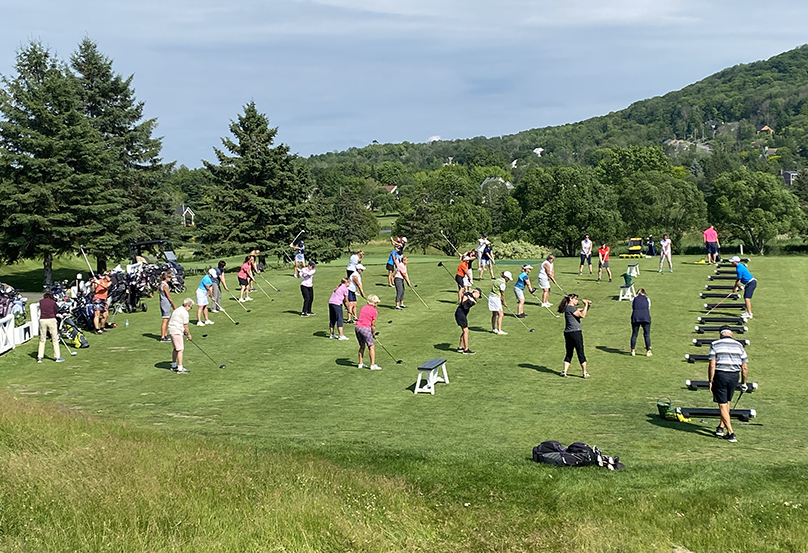 Professionnel en titre au golf Château-Bromont - Golf Château Bromont